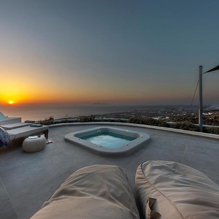 אימרוביגלי Villa Vinea Santorini מראה חיצוני תמונה