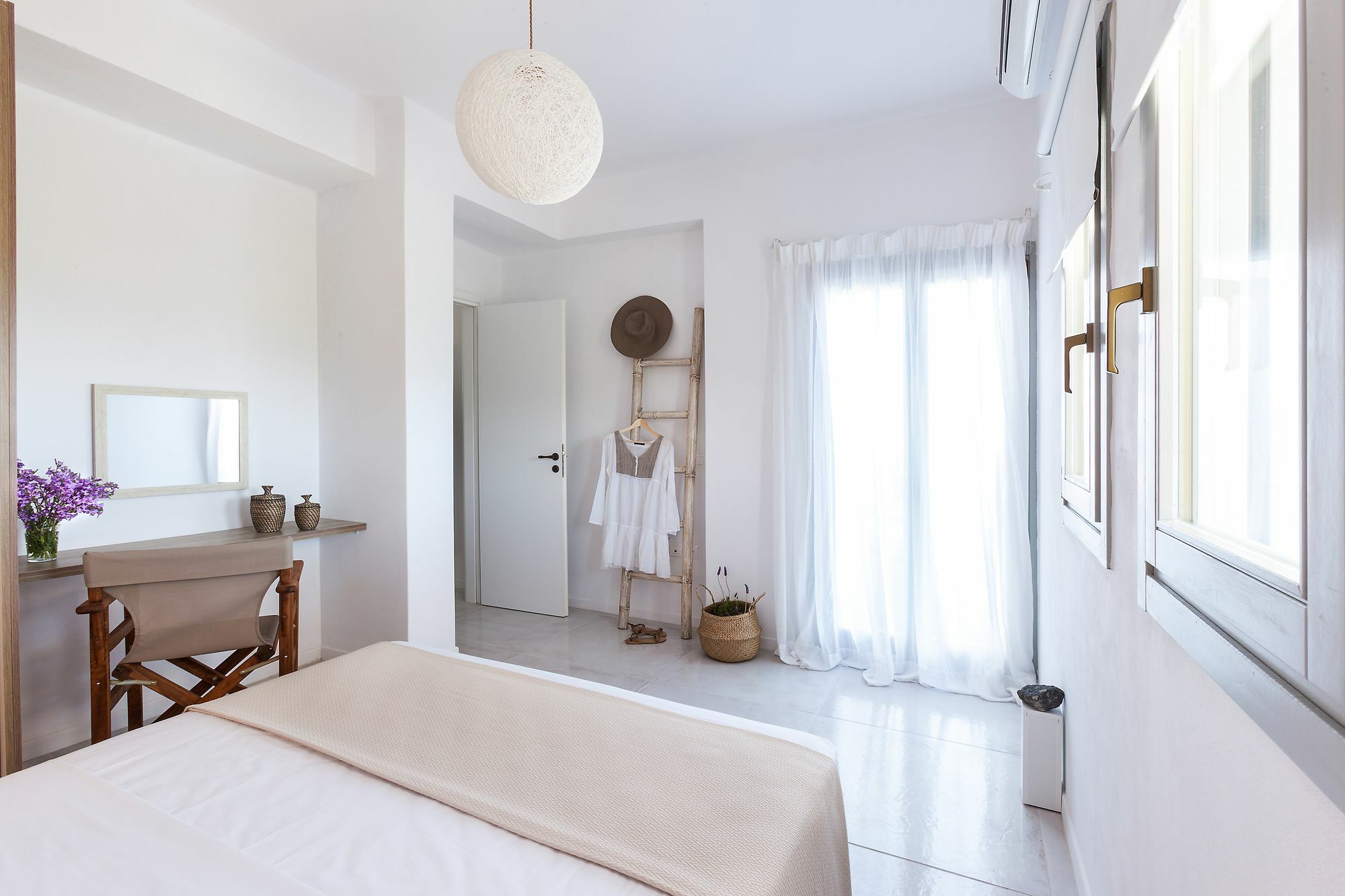 אימרוביגלי Villa Vinea Santorini מראה חיצוני תמונה